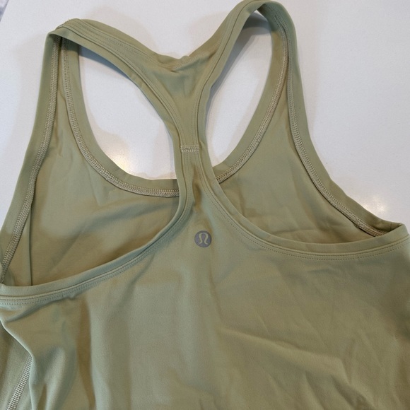 Lululemon crop tank - Picture 2 of 3